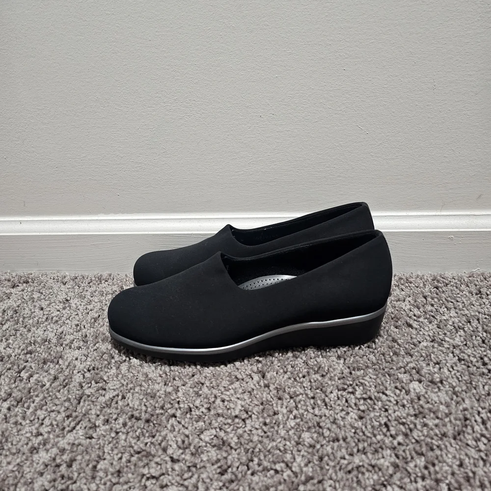 SAS Bliss Slip On Tripad Comfort Loafers Black Wedge Shoes Size 8
